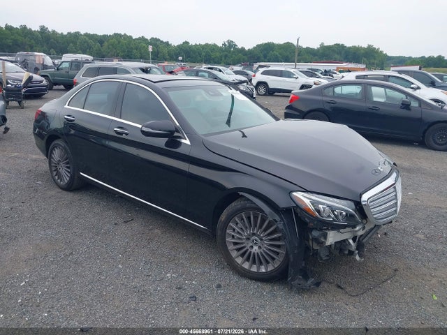 45668961 :رقم المزاد ، 55SWF4KB2GU114901 vin ، 2016 Mercedes-benz C 300 Luxury 4matic مزاد بيع