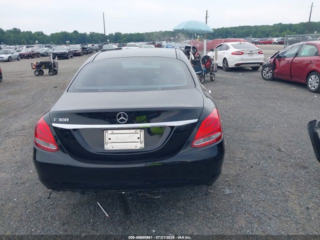 45668961 :رقم المزاد ، 55SWF4KB2GU114901 vin ، 2016 Mercedes-benz C 300 Luxury 4matic مزاد بيع