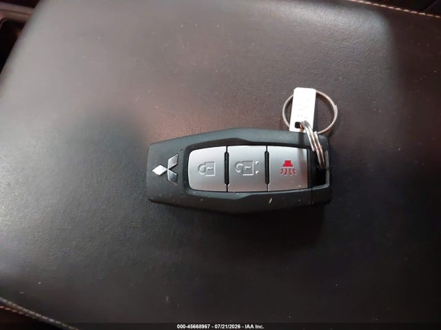 Продажа на аукционе авто 2022 Mitsubishi Outlander Es 2.5 S-awc, vin: JA4J4TA85NZ053949, номер лота: 45668967