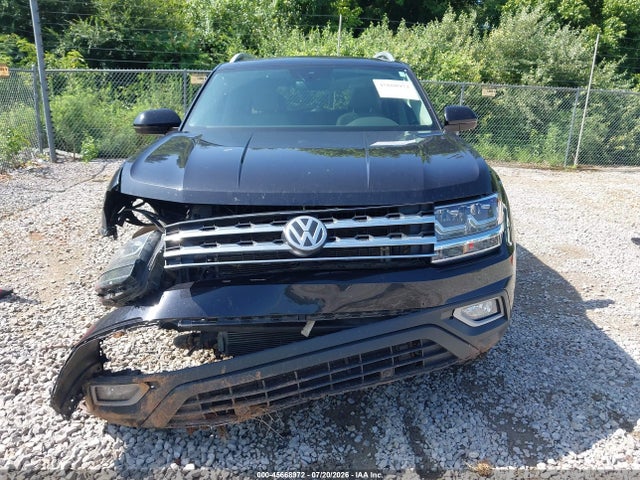 45668972 :رقم المزاد ، 1V2EP2CA5JC599462 vin ، 2018 Volkswagen Atlas 2.0t Sel مزاد بيع