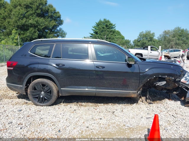 45668972 :رقم المزاد ، 1V2EP2CA5JC599462 vin ، 2018 Volkswagen Atlas 2.0t Sel مزاد بيع
