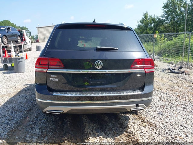 45668972 :رقم المزاد ، 1V2EP2CA5JC599462 vin ، 2018 Volkswagen Atlas 2.0t Sel مزاد بيع