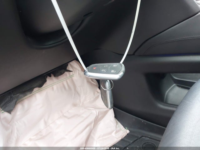 45668989 :رقم المزاد ، 1GYKNDRS6KZ296477 vin ، 2019 Cadillac Xt5 Luxury مزاد بيع