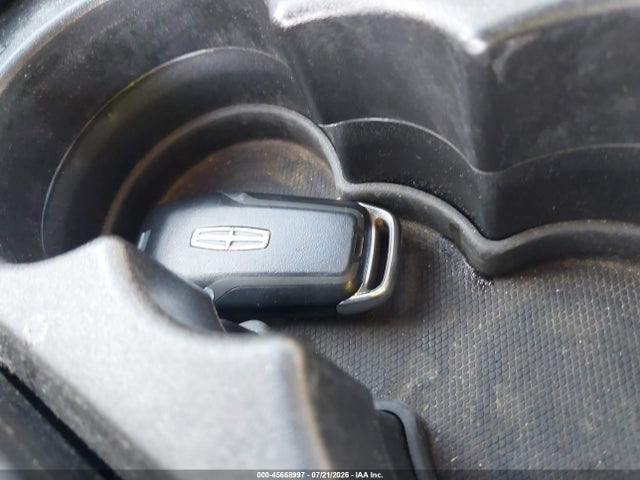 Lincoln MKZ 2016 3LN6L2GK9GR623322 Image 11