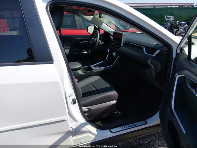 45669031 :رقم المزاد ، JTMB6RFV8SJ077257 vin ، 2025 Toyota Rav4 Hybrid Xle Premium مزاد بيع