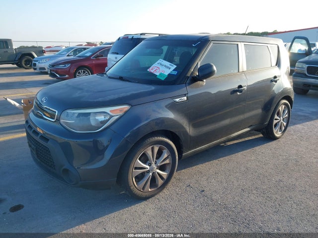 KIA SOUL + 2015 KNDJP3A56F7132448 Image 2