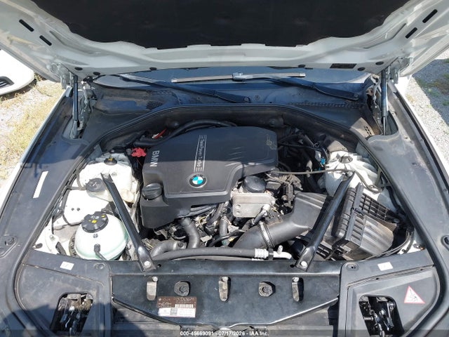 45669091 :رقم المزاد ، WBA5A7C58FD620838 vin ، 2015 Bmw 528i Xdrive مزاد بيع
