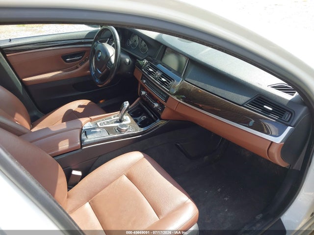 45669091 :رقم المزاد ، WBA5A7C58FD620838 vin ، 2015 Bmw 528i Xdrive مزاد بيع