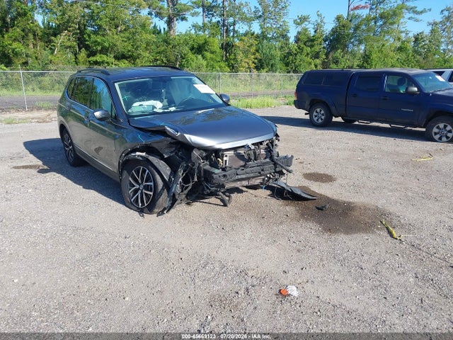 2021 Volkswagen Tiguan 2.0t Se/2.0t Se R-line Black/2.0t Sel მანქანა იყიდება აუქციონზე, vin: 3VV3B7AX6MM096345, აუქციონის ნომერი: 45669123