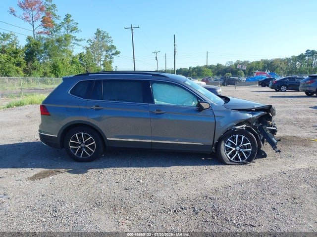2021 Volkswagen Tiguan 2.0t Se/2.0t Se R-line Black/2.0t Sel მანქანა იყიდება აუქციონზე, vin: 3VV3B7AX6MM096345, აუქციონის ნომერი: 45669123