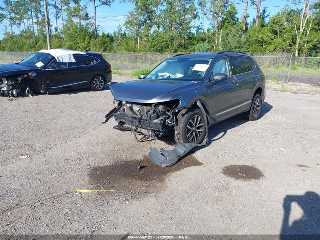 2021 Volkswagen Tiguan 2.0t Se/2.0t Se R-line Black/2.0t Sel მანქანა იყიდება აუქციონზე, vin: 3VV3B7AX6MM096345, აუქციონის ნომერი: 45669123