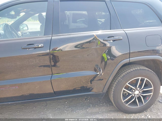Продаж на аукціоні авто 2017 Jeep Grand Cherokee Trailhawk, vin: 1C4RJFLG7HC635758, номер лоту: 45669124