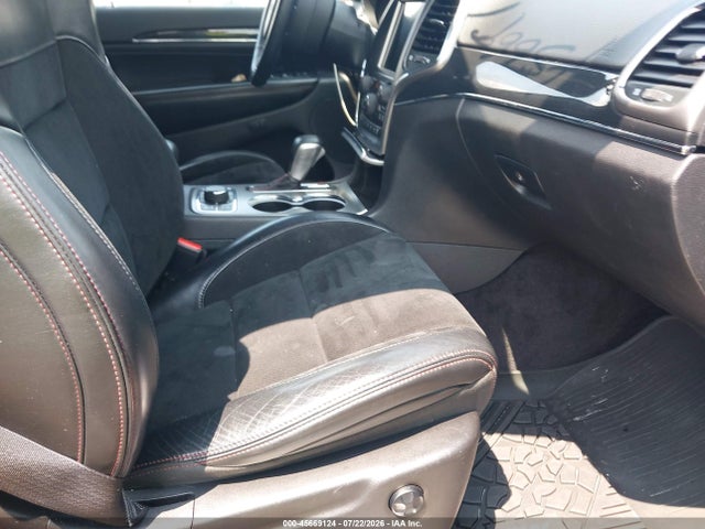 Продаж на аукціоні авто 2017 Jeep Grand Cherokee Trailhawk, vin: 1C4RJFLG7HC635758, номер лоту: 45669124