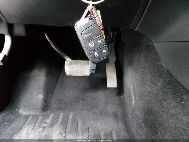 2014 Jeep Grand Cherokee Overland მანქანა იყიდება აუქციონზე, vin: 1C4RJECG0EC364290, აუქციონის ნომერი: 45669128