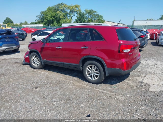 KIA SORENTO LX 2015 5XYKTDA67FG640722 Image 3