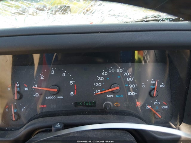 Продажа на аукционе авто 2001 Jeep Wrangler Se, vin: 1J4FA29P41P302347, номер лота: 45669205