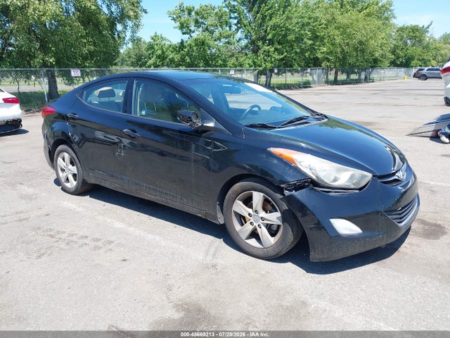 45669213 :رقم المزاد ، KMHDH4AE7DU829623 vin ، 2013 Hyundai Elantra Gls مزاد بيع
