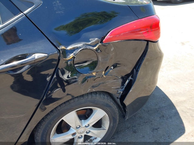 Продажа на аукционе авто 2013 Hyundai Elantra Gls, vin: KMHDH4AE7DU829623, номер лота: 45669213