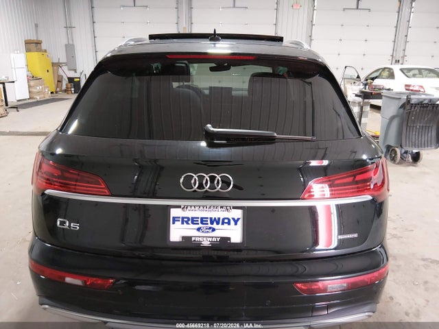 Aukcja sprzedaży 2021 Audi Q5 Premium 45 Tfsi Quattro S Tronic, vin: WA1AAAFY6M2064777, numer aukcji: 45669218