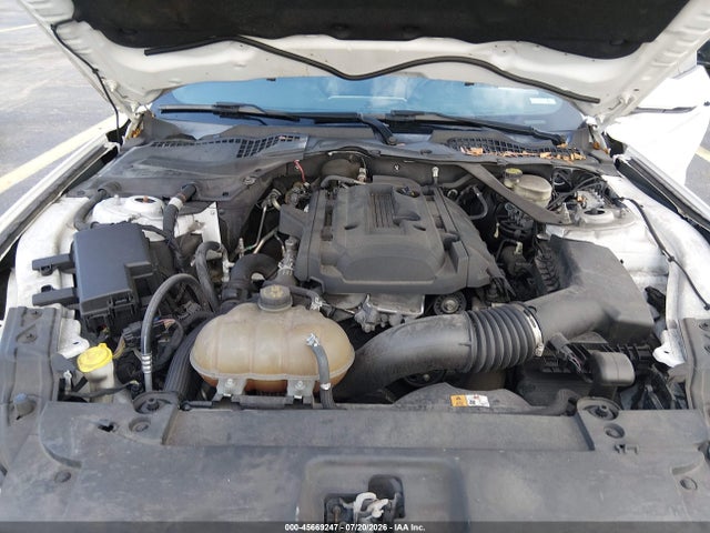 45669247 :رقم المزاد ، 1FATP8UHXF5402777 vin ، 2015 Ford Mustang Ecoboost Premium مزاد بيع