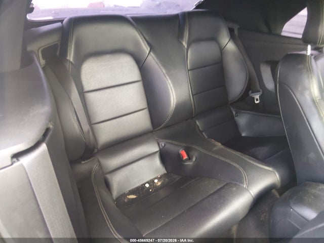 45669247 :رقم المزاد ، 1FATP8UHXF5402777 vin ، 2015 Ford Mustang Ecoboost Premium مزاد بيع