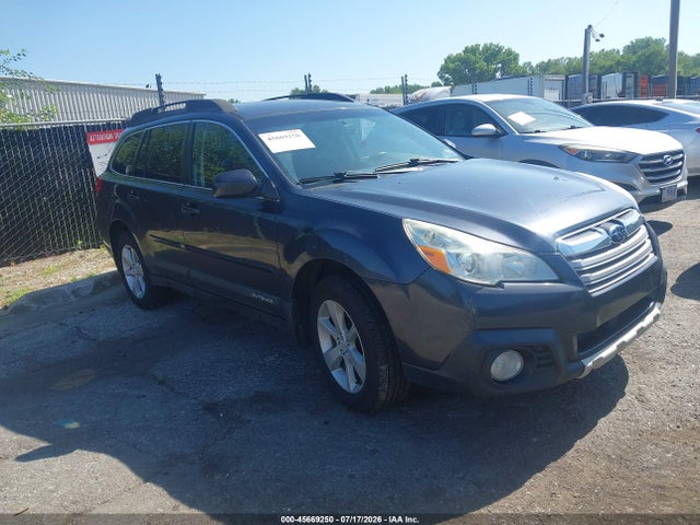 Продаж на аукціоні авто 2013 Subaru Outback 2.5i Premium, vin: 4S4BRBCC0D3321214, номер лоту: 45669250