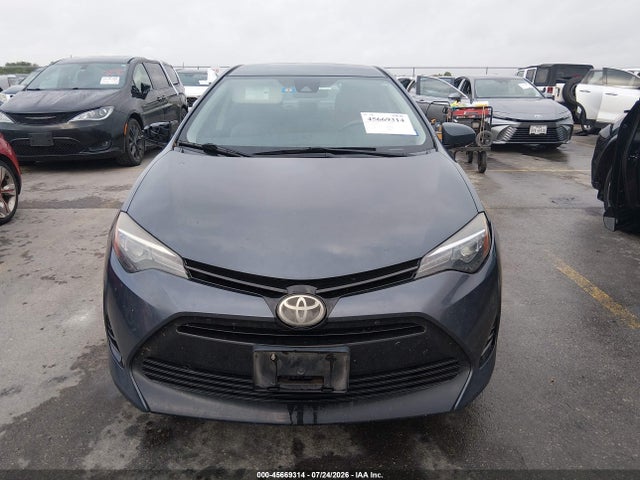 5YFBURHE1JP786593 Toyota COROLLA LE