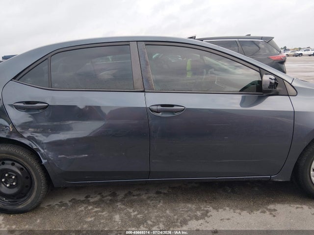 5YFBURHE1JP786593 Toyota COROLLA LE