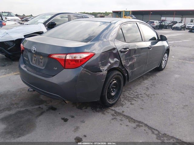 5YFBURHE1JP786593 Toyota COROLLA LE