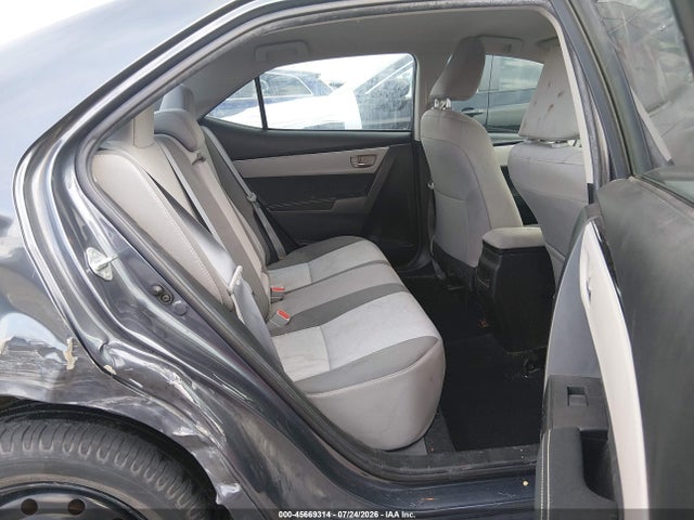 5YFBURHE1JP786593 Toyota COROLLA LE