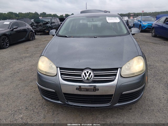 45669316 :رقم المزاد ، 3VWRZ71K38M073956 vin ، 2008 Volkswagen Jetta Se/sel مزاد بيع