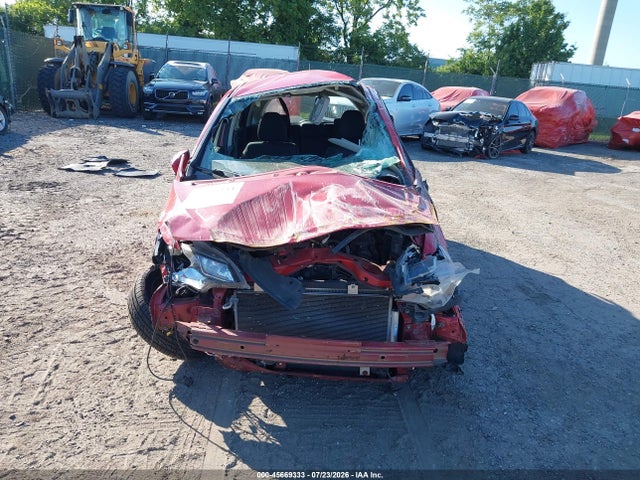 3HGGK5H66JM717517 Honda Fit Sport