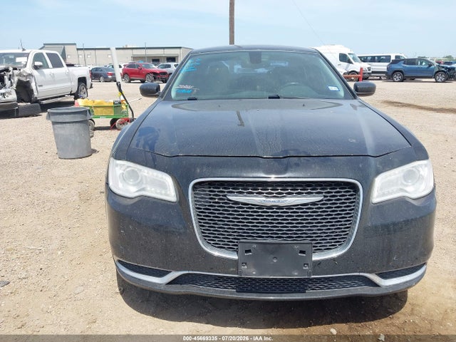 Aukcja sprzedaży 2016 Chrysler 300 Limited, vin: 2C3CCAAGXGH273947, numer aukcji: 45669335