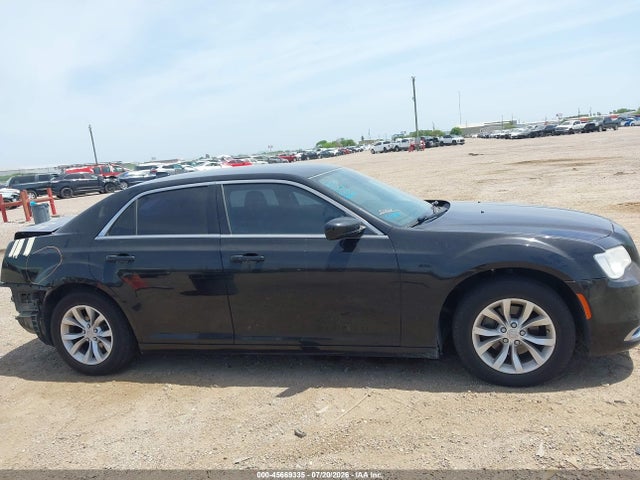 Aukcja sprzedaży 2016 Chrysler 300 Limited, vin: 2C3CCAAGXGH273947, numer aukcji: 45669335