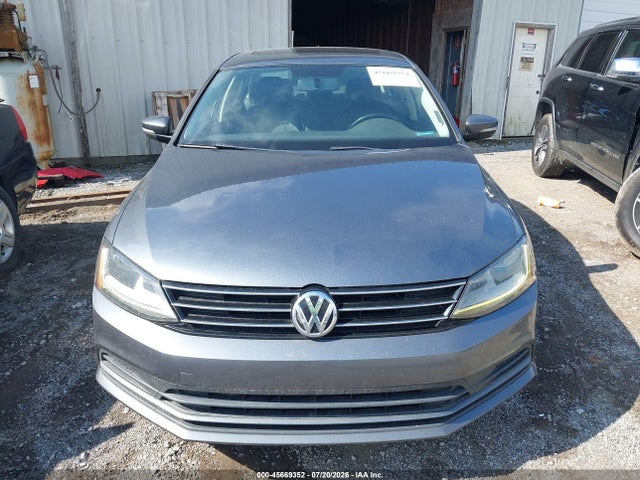 45669352 :رقم المزاد ، 3VWDB7AJ7HM400719 vin ، 2017 Volkswagen Jetta 1.4t Se مزاد بيع