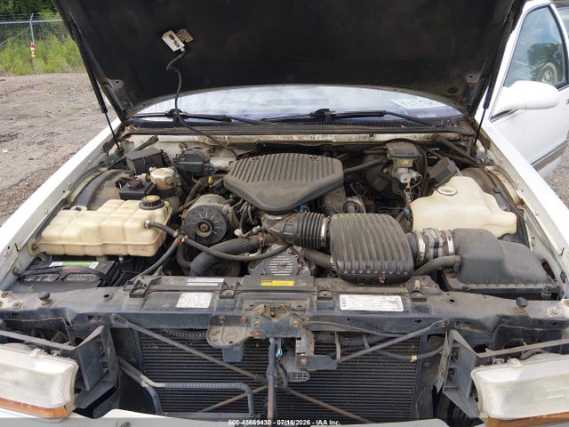 45669430 :رقم المزاد ، 1G4BN52P2TR400123 vin ، 1996 Buick Roadmaster مزاد بيع
