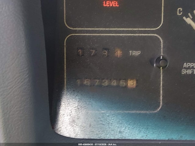 45669430 :رقم المزاد ، 1G4BN52P2TR400123 vin ، 1996 Buick Roadmaster مزاد بيع