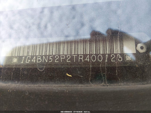 45669430 :رقم المزاد ، 1G4BN52P2TR400123 vin ، 1996 Buick Roadmaster مزاد بيع