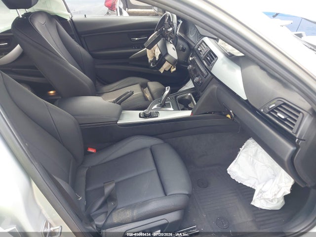 Aukcja sprzedaży 2015 Bmw 320i Xdrive, vin: WBA3C3C52FK202586, numer aukcji: 45669434