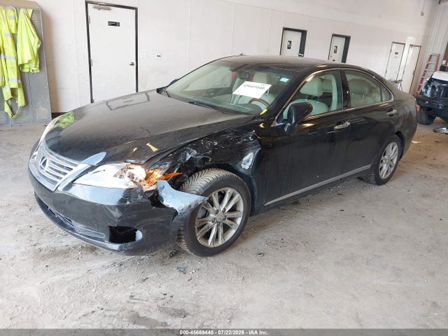 45669440 :رقم المزاد ، JTHBK1EG8B2456073 vin ، 2011 Lexus Es 350 مزاد بيع