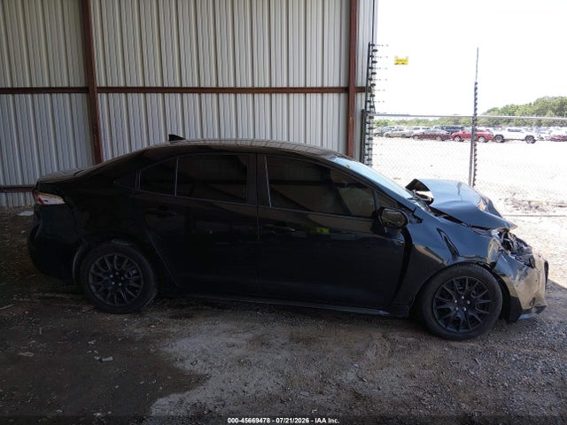 Продажа на аукционе авто 2021 Toyota Corolla Le, vin: 5YFEPMAE8MP242419, номер лота: 45669478