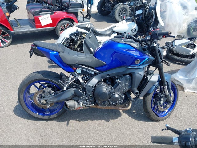 Продажа на аукционе авто 2024 Yamaha Mt09, vin: JYARN94E9RA000990, номер лота: 45669488