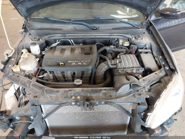 45669505 :رقم المزاد ، 1C3CCBBB2CN283494 vin ، 2012 Chrysler 200 Touring مزاد بيع
