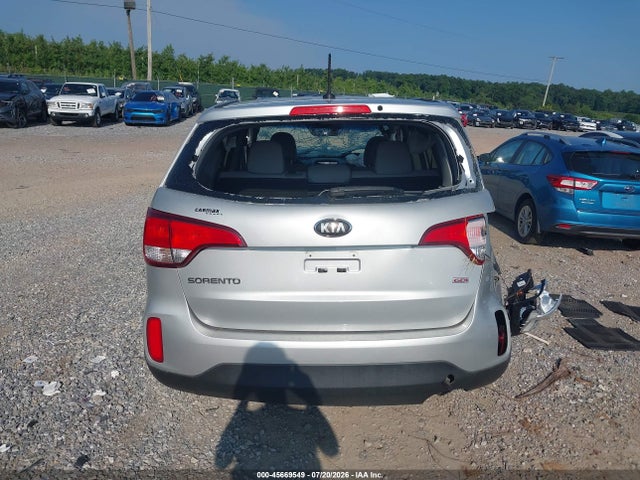 45669549 :رقم المزاد ، 5XYKT3A61FG613428 vin ، 2015 Kia Sorento Lx مزاد بيع