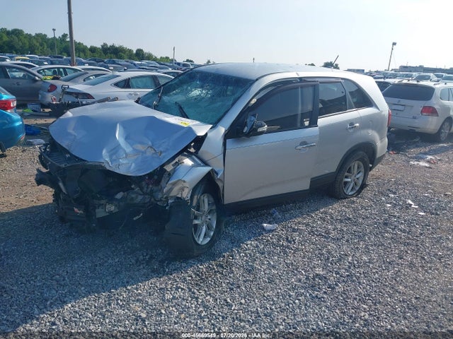 45669549 :رقم المزاد ، 5XYKT3A61FG613428 vin ، 2015 Kia Sorento Lx مزاد بيع