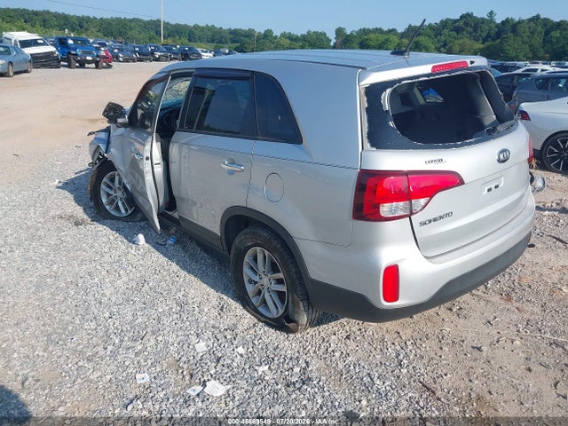 45669549 :رقم المزاد ، 5XYKT3A61FG613428 vin ، 2015 Kia Sorento Lx مزاد بيع