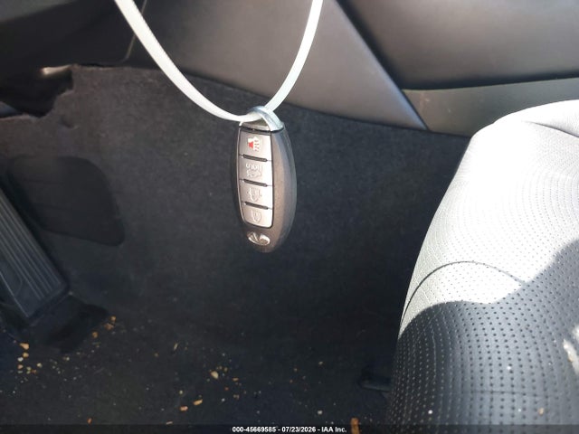 45669585 :رقم المزاد ، JN1BV7AR7FM401307 vin ، 2015 Infiniti Q50 Premium مزاد بيع