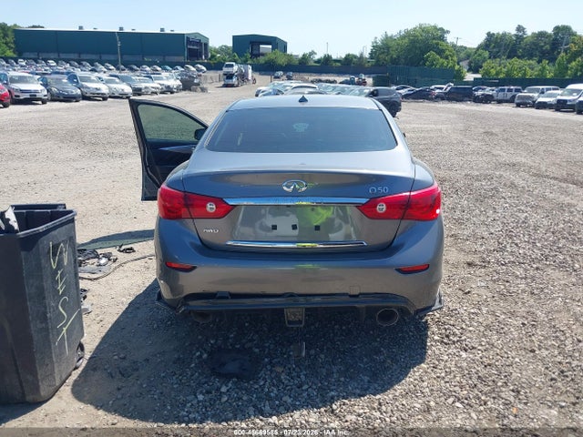 45669585 :رقم المزاد ، JN1BV7AR7FM401307 vin ، 2015 Infiniti Q50 Premium مزاد بيع
