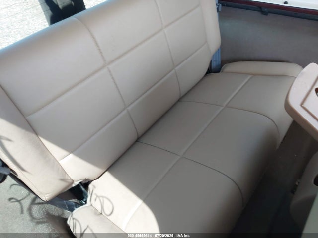 Продаж на аукціоні авто 2002 Jeep Wrangler Se, vin: 1J4FA29P22P739491, номер лоту: 45669614