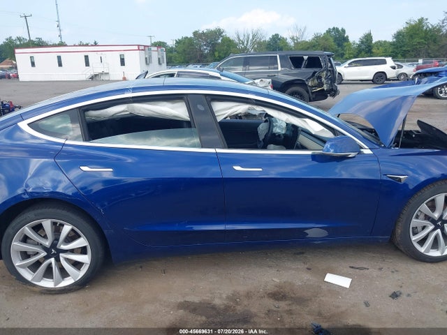 Продажа на аукционе авто 2020 Tesla Model 3 Long Range Dual Motor All-wheel Drive, vin: 5YJ3E1EBXLF589045, номер лота: 45669631